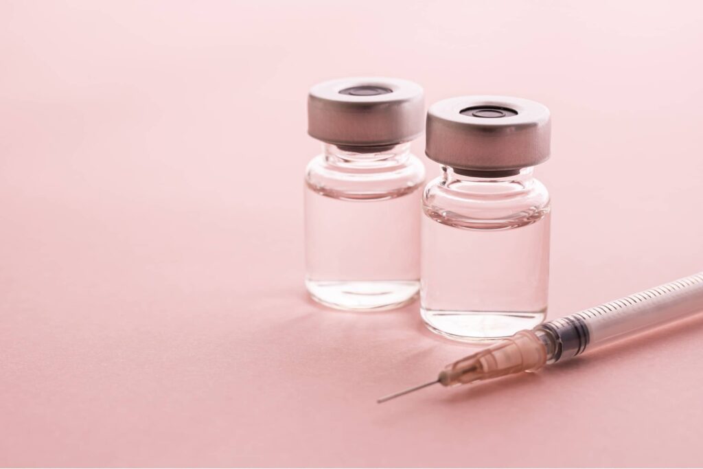 Comment choisir entre l'acide hyaluronique et le botox ? | Clinique Bellefontaine | Lausanne