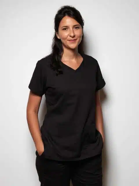 Ines Lauzet estheticienne medicale a la Clinique Bellefontaine | Dr Favre Lausanne